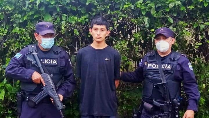 Capturan a segundo involucrado que fue captado en video agrediendo a un adulto mayor en La Libertad capturan-a-segundo-involucrado-que-fue-captado-en-video-agrediendo-a-un-adulto-mayor-en-la-libertad